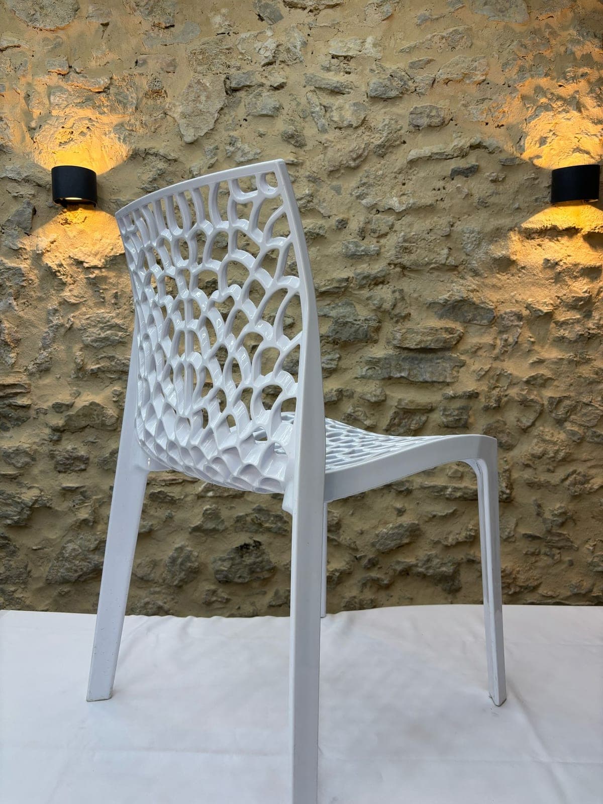 Chaise Gruvyer blanche (vue 2)