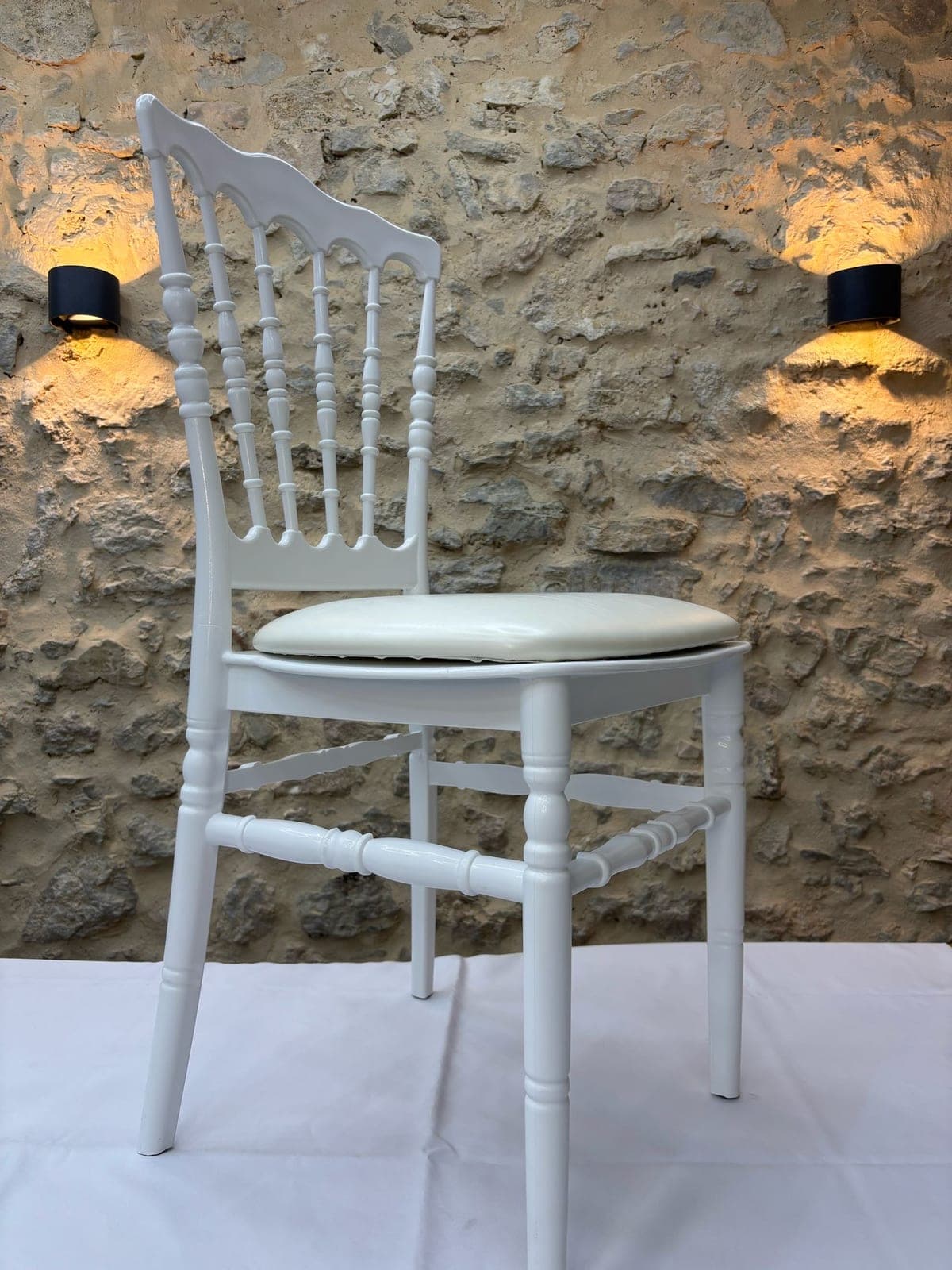 Chaise Napoléon III en bois brut (vue 5)