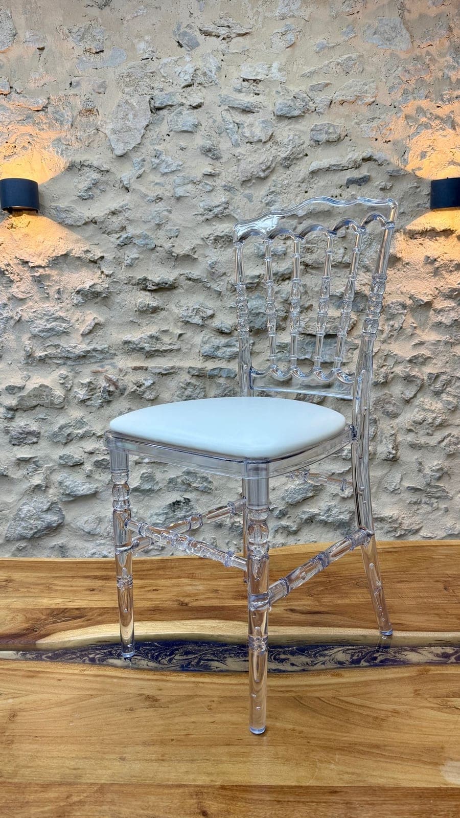 Chaise Napoléon III transparente (vue 3)